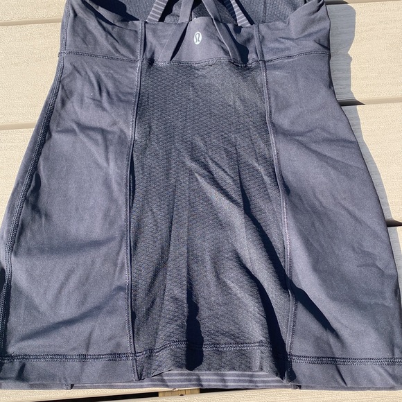Lululemon Top Size 4 - Picture 6 of 7